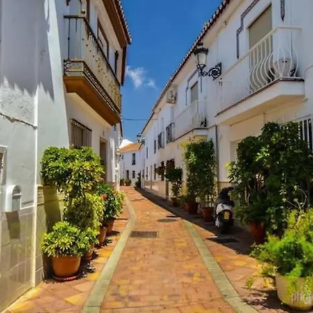 Mimosas, Familias Y Parejas - Con Terraza Y Parking!