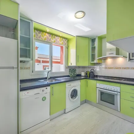 Apartment Mimosas, Familias Y Parejas - Con Terraza Y Parking!